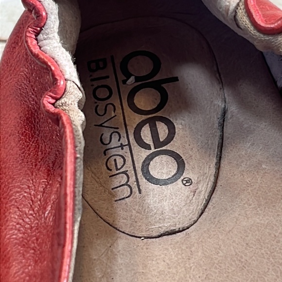 abeo Biosystem Jean II Red leather Flats Size 8N - Picture 8 of 11